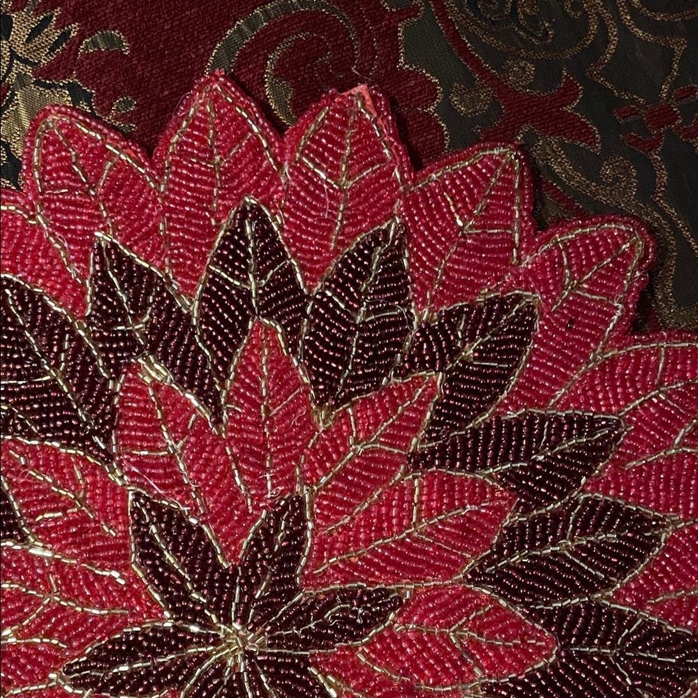 6 Nicole Miller Red and Gold Leaf Placemat - Picture 5 of 5